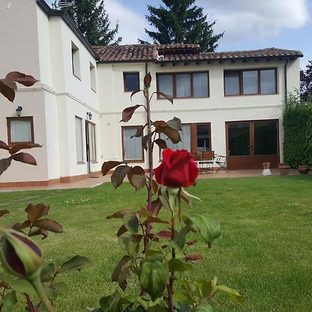 Villa Casa La Manzanera Burgo Esterno foto